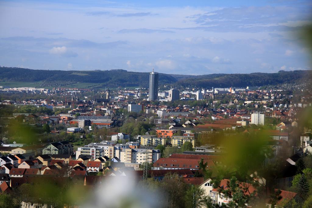 3 Seiten Ferienwohnung Jena Habitación foto
